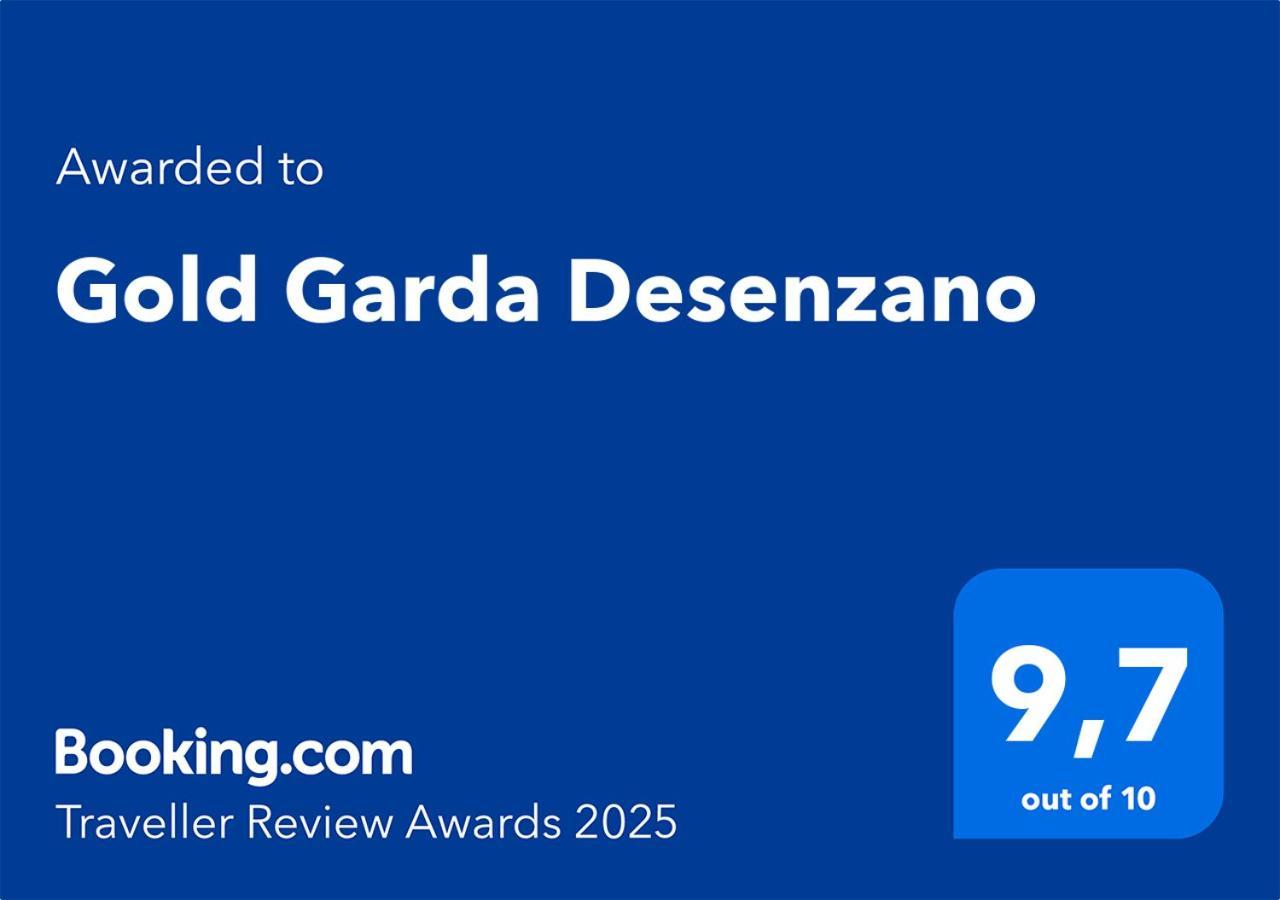 デセンツァーノ・デル・ガルダGold Garda Desenzanoアパートメント エクステリア 写真